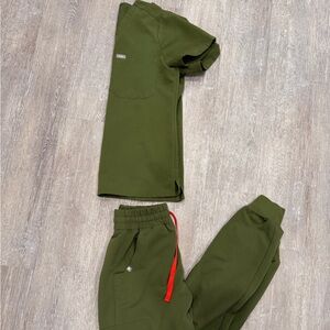 Figs Olive Green Technical Jogger Pants & top
